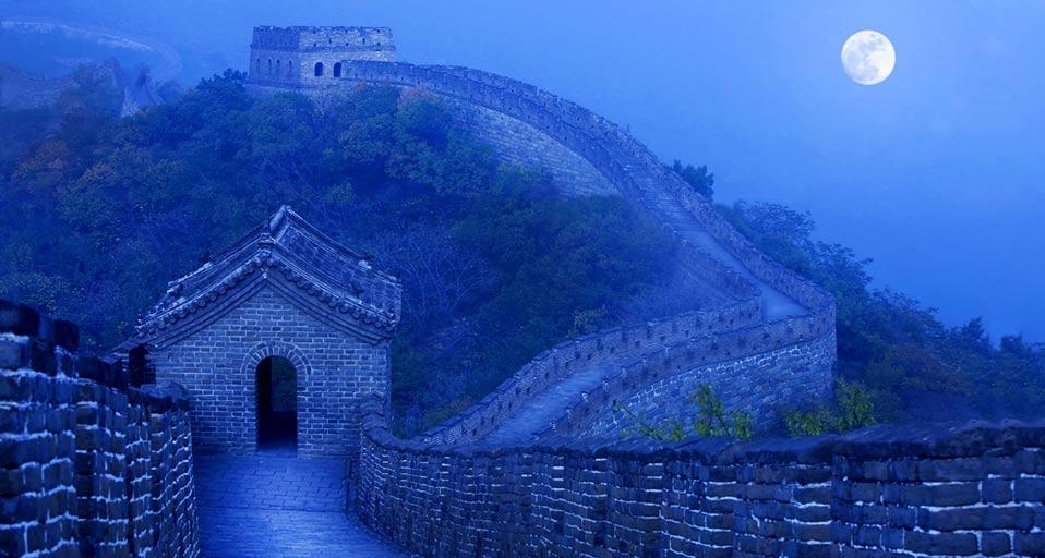 夜晚的长城