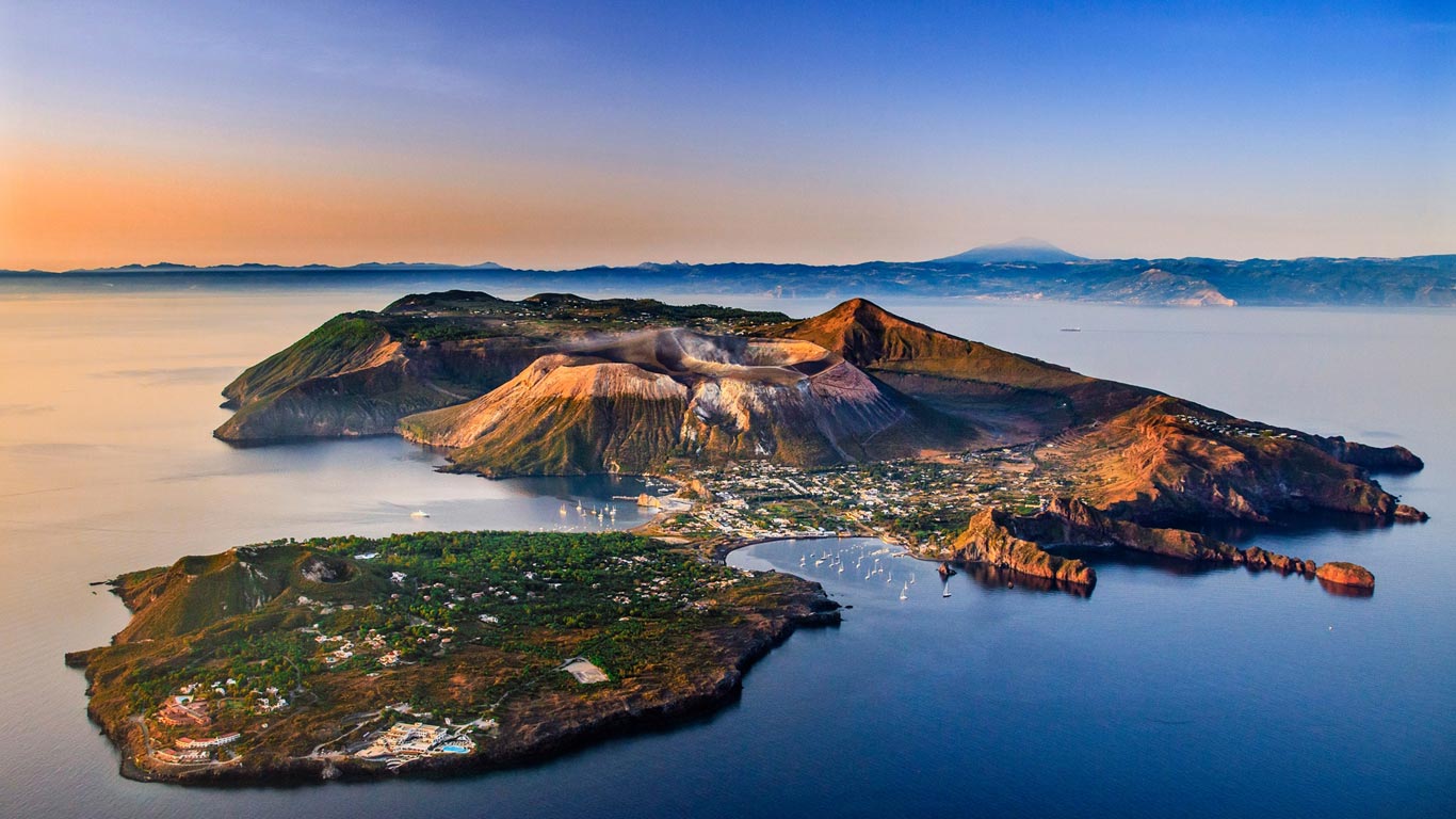 意大利，埃奥利群岛，火山