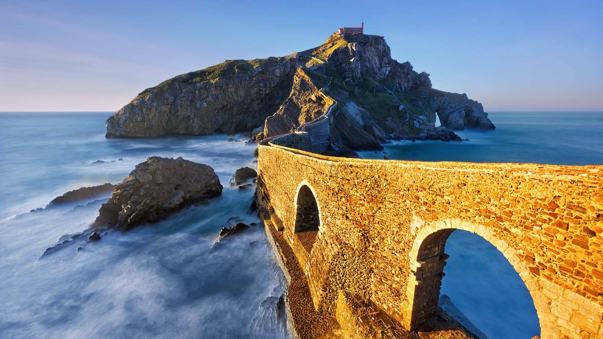西班牙，巴斯克自治区，贝尔梅奥，圣胡安Gaztelugatxe 