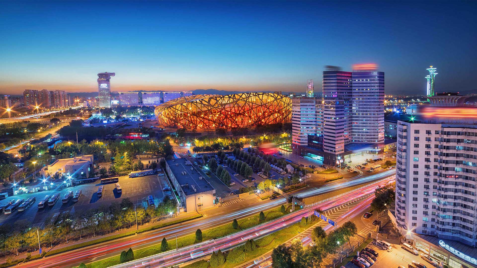 亚运村夜景，北京 