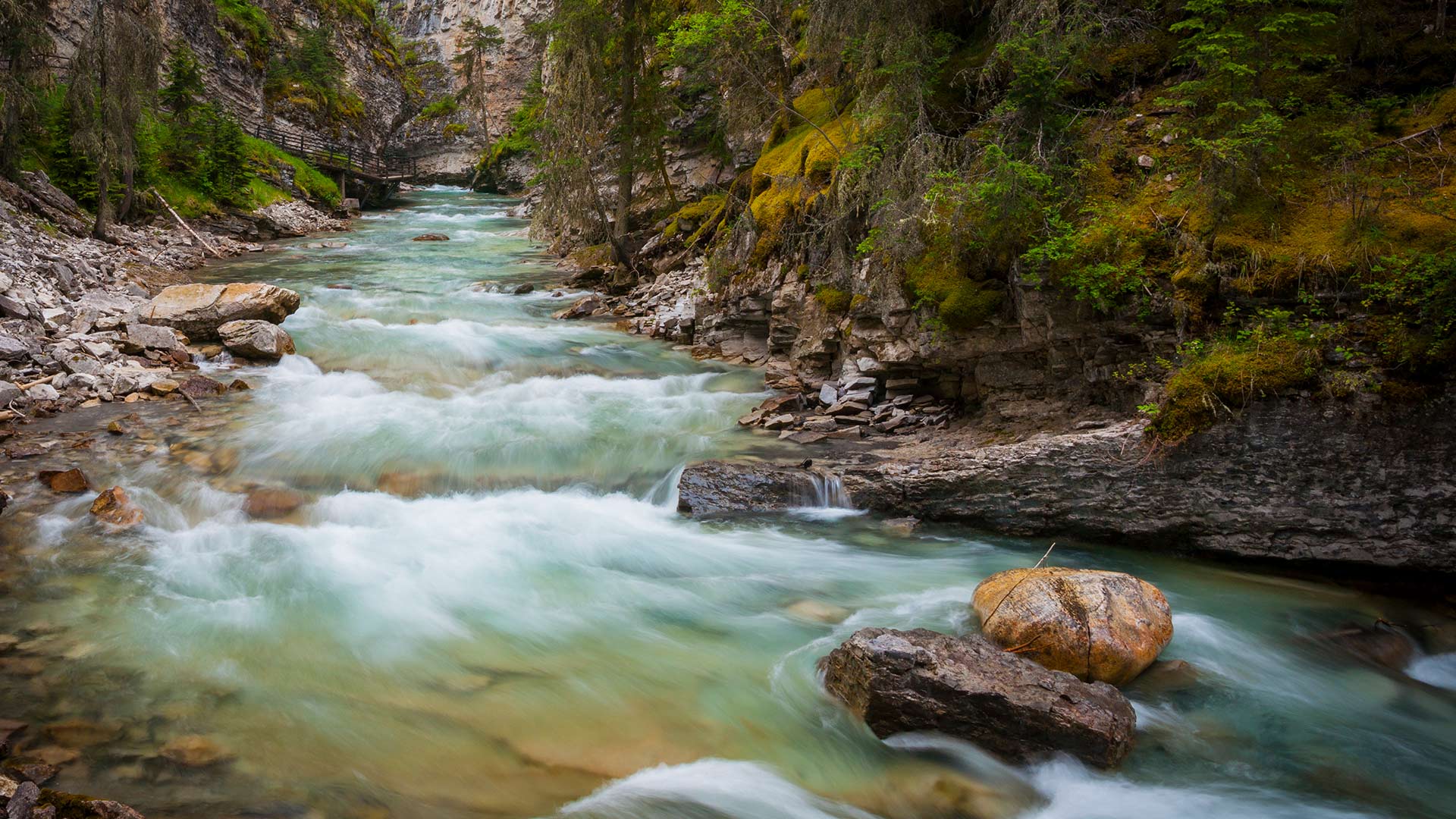 约翰斯顿峡谷，加拿大班夫国家公园 