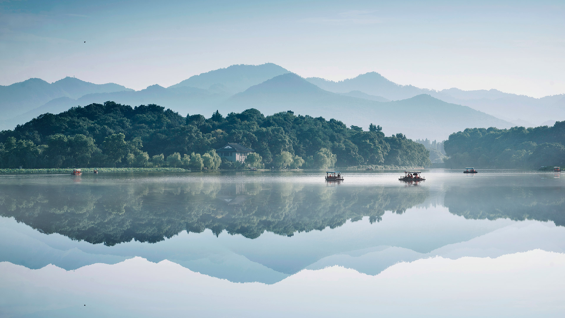 水墨西湖杭州西湖水墨意境般的风景，浙江省，中国  